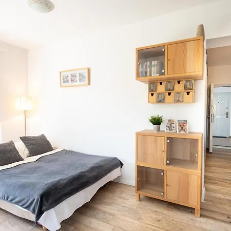 Medences, Teraszos Uj Apartman Parthoz Koezel Apartament